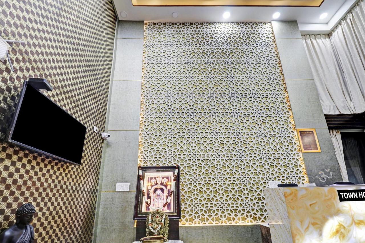 Townhouse Oak Dreamland Suites Yelahanka Exterior foto