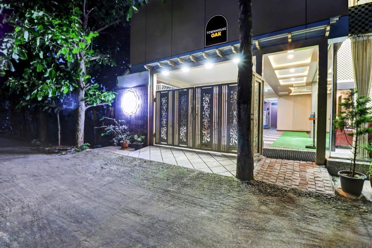 Townhouse Oak Dreamland Suites Yelahanka Exterior foto