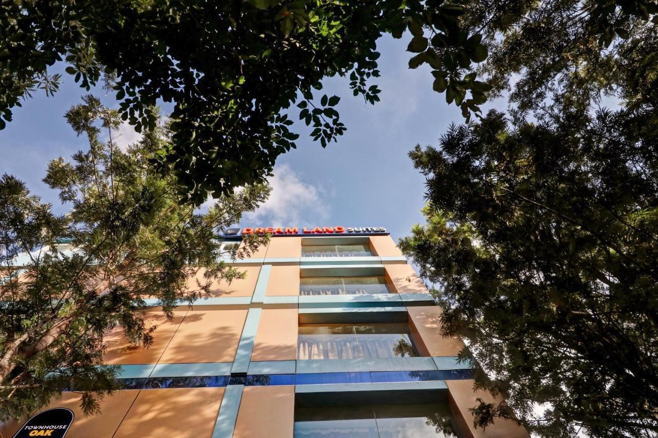 Townhouse Oak Dreamland Suites Yelahanka Exterior foto