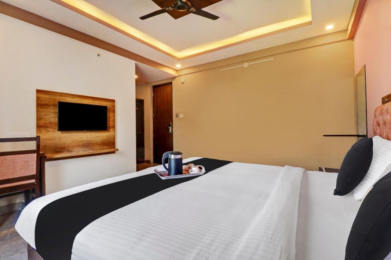 Townhouse Oak Dreamland Suites Yelahanka Exterior foto